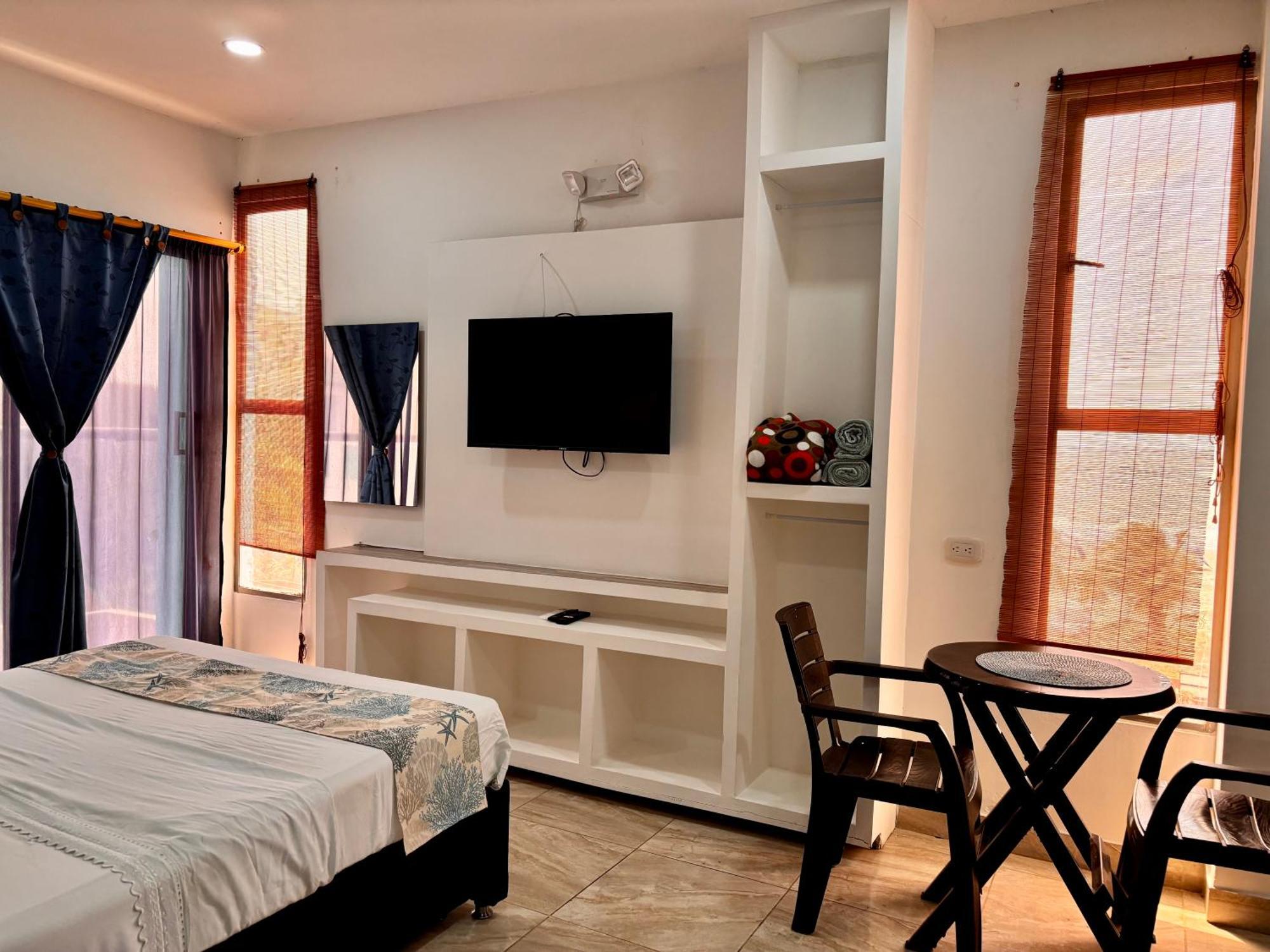 Avadia Del Mar Aparthotel Cartagena Exterior photo